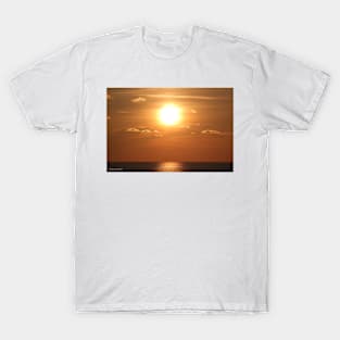 'Sunset over the Bahamas' T-Shirt